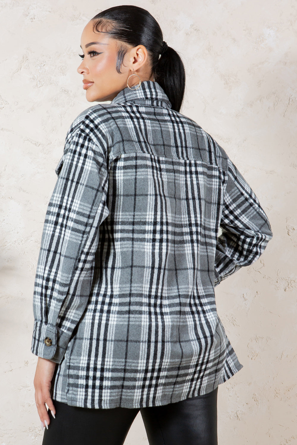 OJ-0001 OVERSIZE PLAID SHACKET 6 PIECES 2/S 2/M 2/L